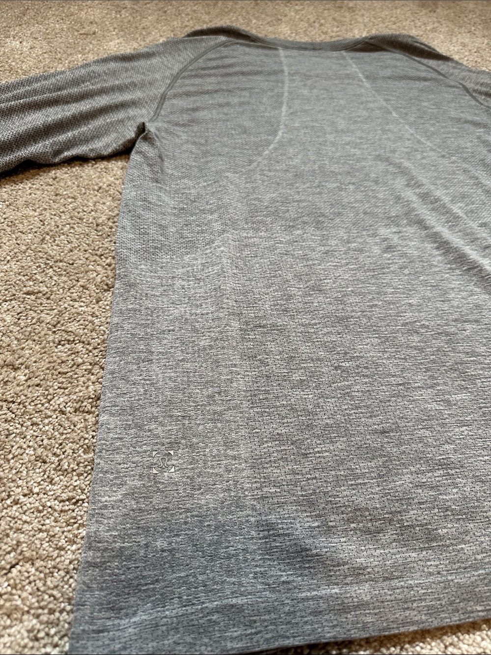 Lululemon Metal VentTech View 5